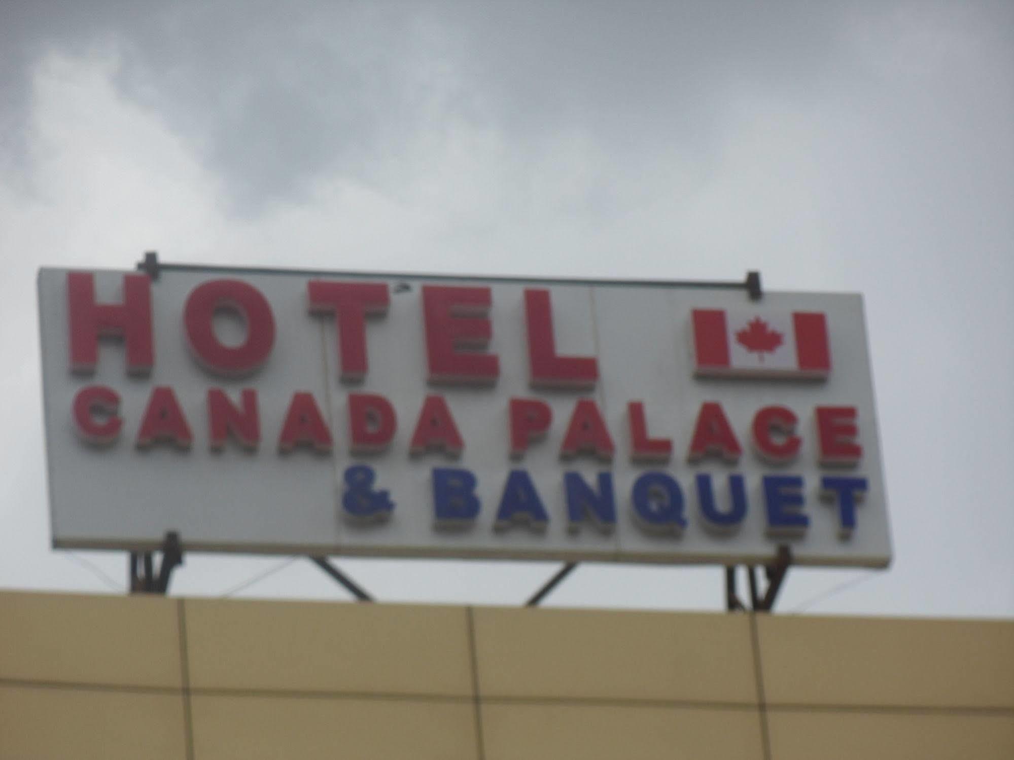 Hotel Canada Palace Watuwa Exteriör bild